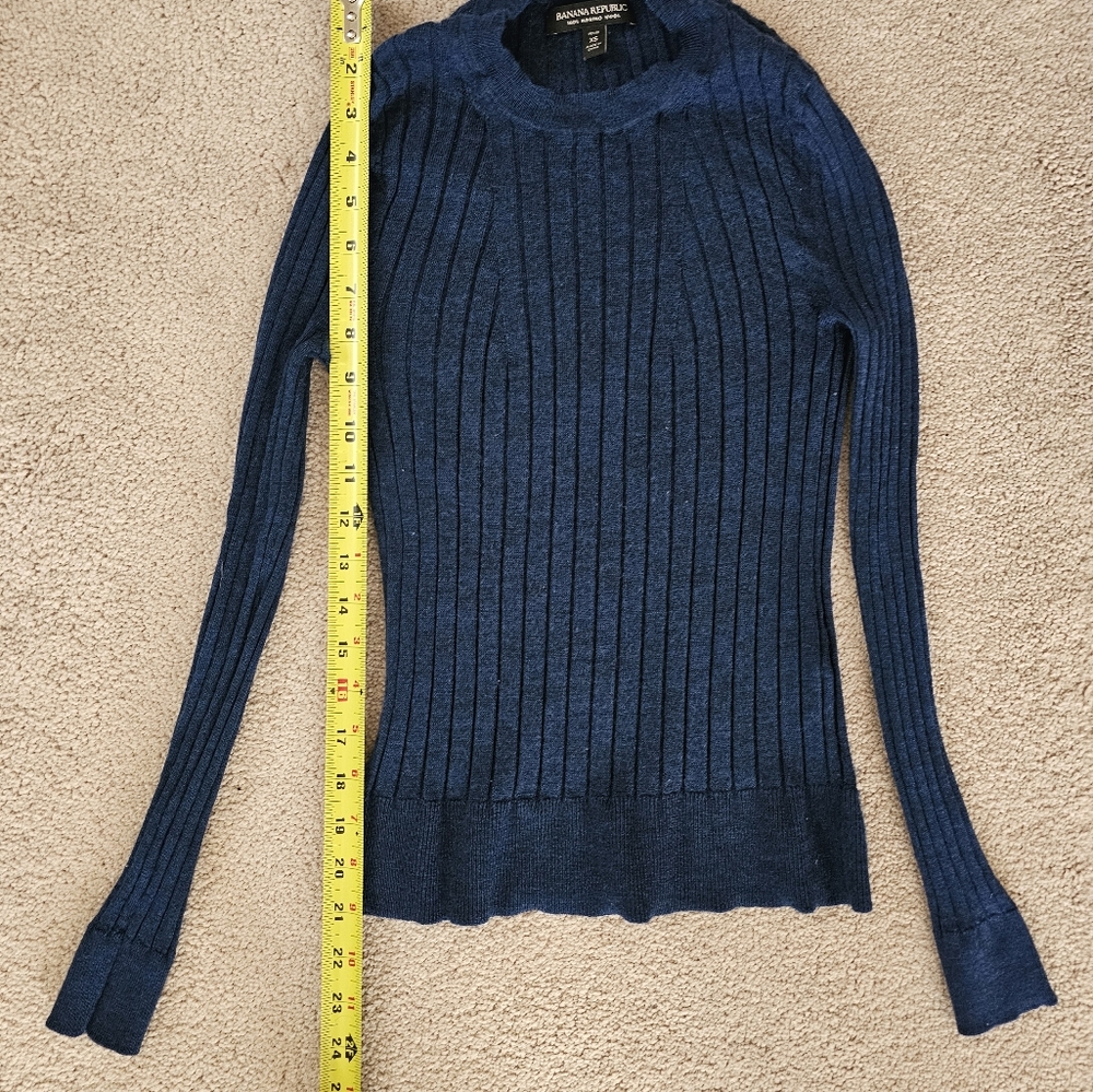 Ann Taylor Blue Ribbed Sweater